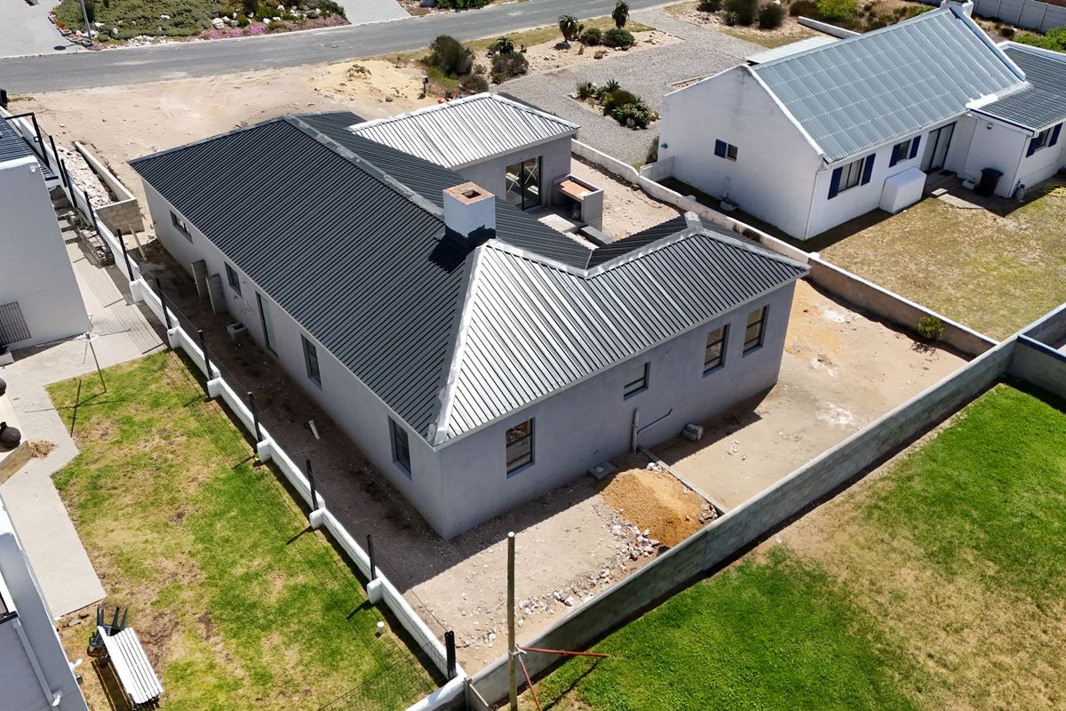 Brand New Home Nearing Completion - Photo 3