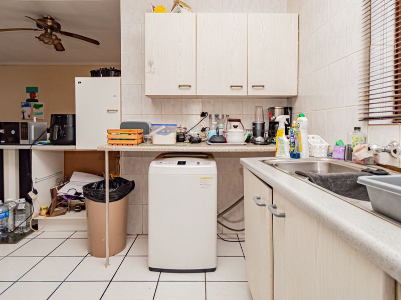 Affordable Freehold Home with Garage, Carport and Private Garden - Photo 6