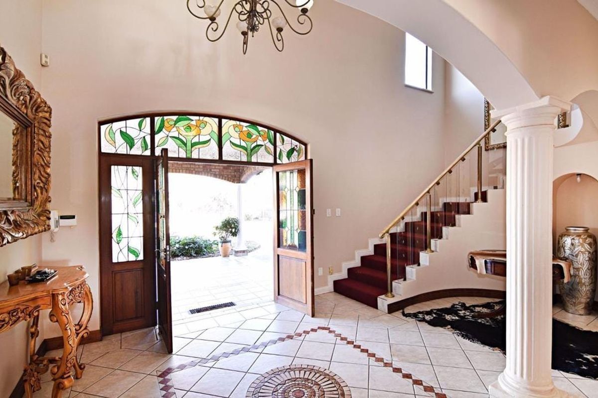 A once in a lifetime opportunity!! 2 stands consolidated as one - Photo 3