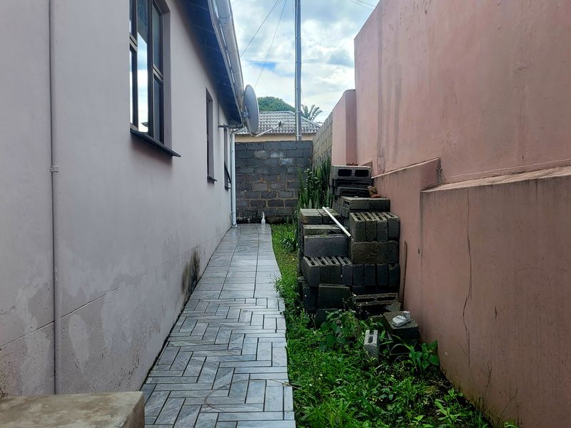 Two bedrromed garden flat - Photo 6