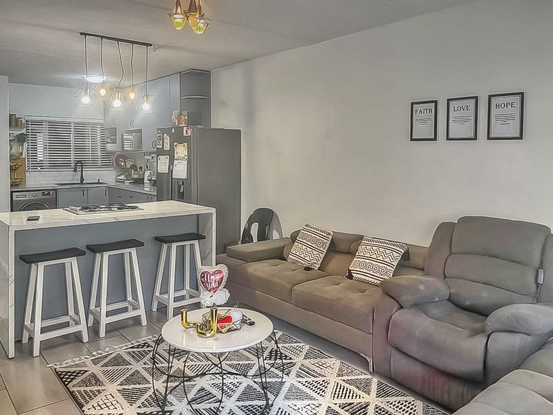 Lovely Ground Floor Apartment in Vorna Village Complex. - Photo 7