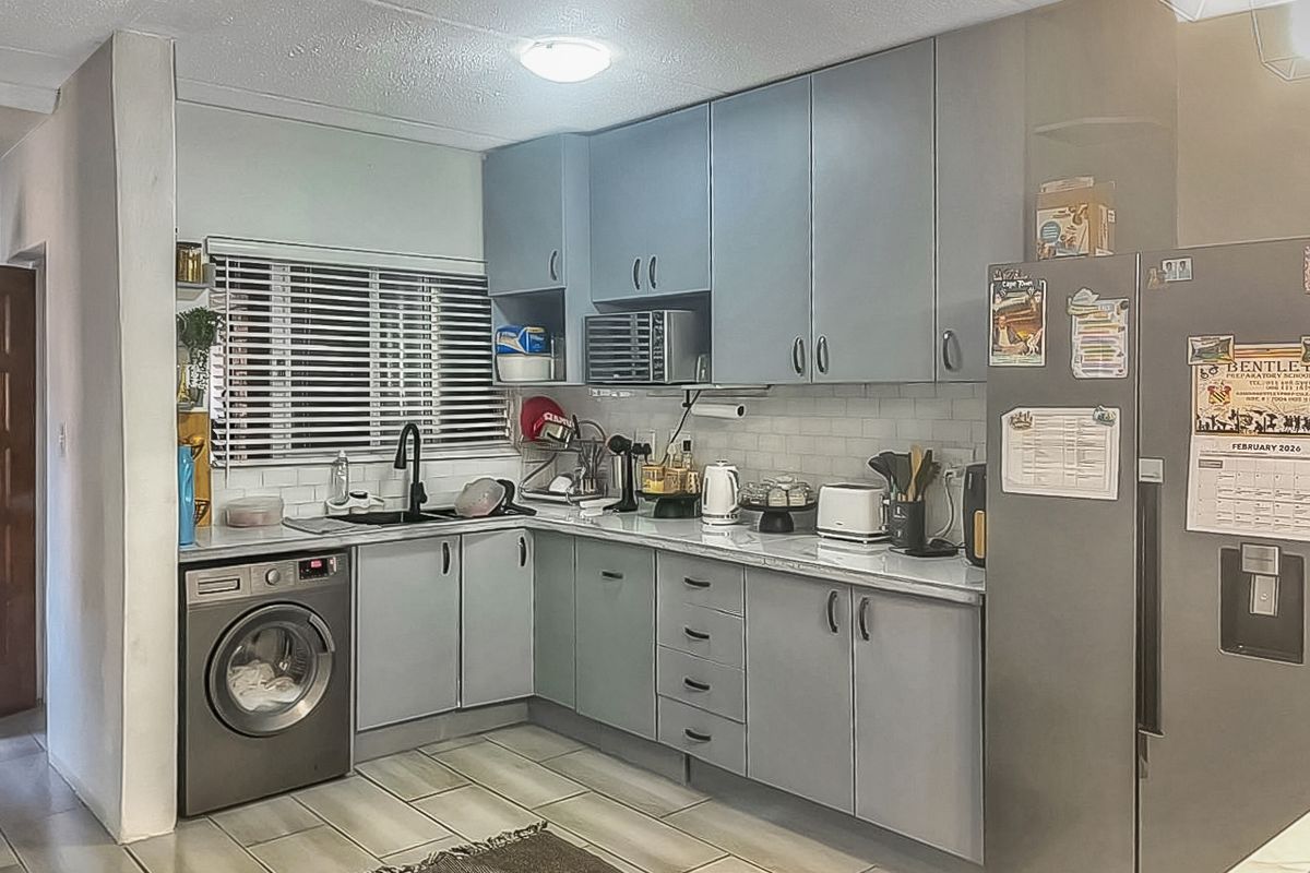 Lovely Ground Floor Apartment in Vorna Village Complex. - Photo 2