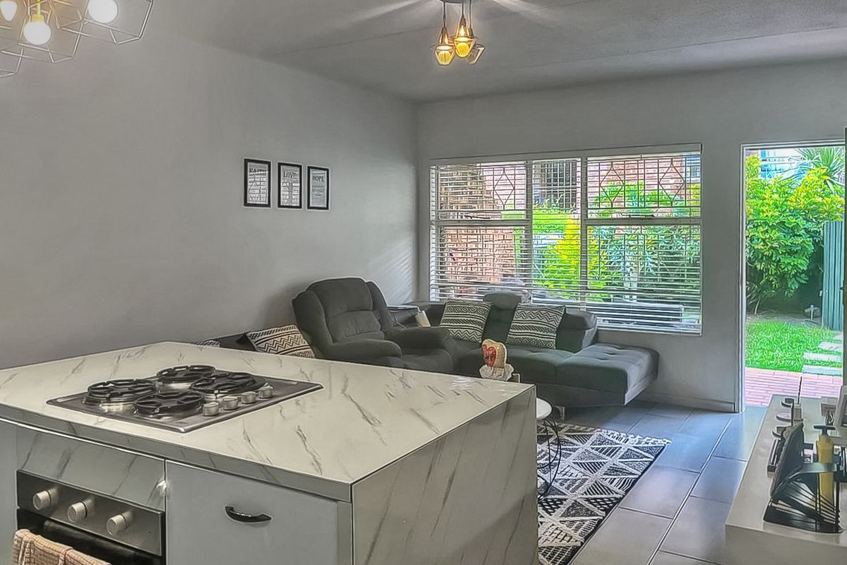 Lovely Ground Floor Apartment in Vorna Village Complex. - Photo 3