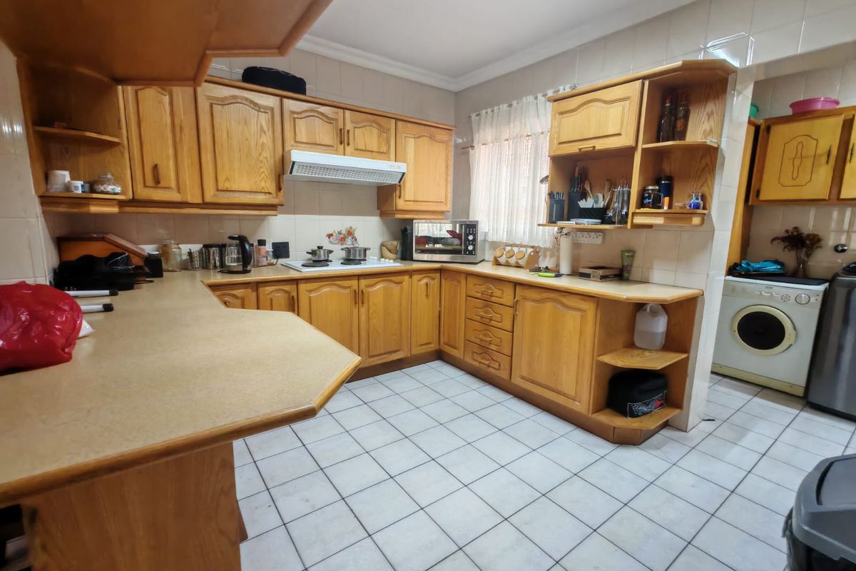 3 Bedroom Townhouse for Sale in Vanderbijlpark SE2 - Photo 4