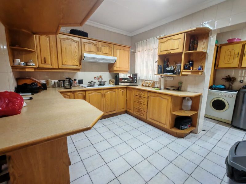 3 Bedroom Townhouse for Sale in Vanderbijlpark SE2 - Photo 4