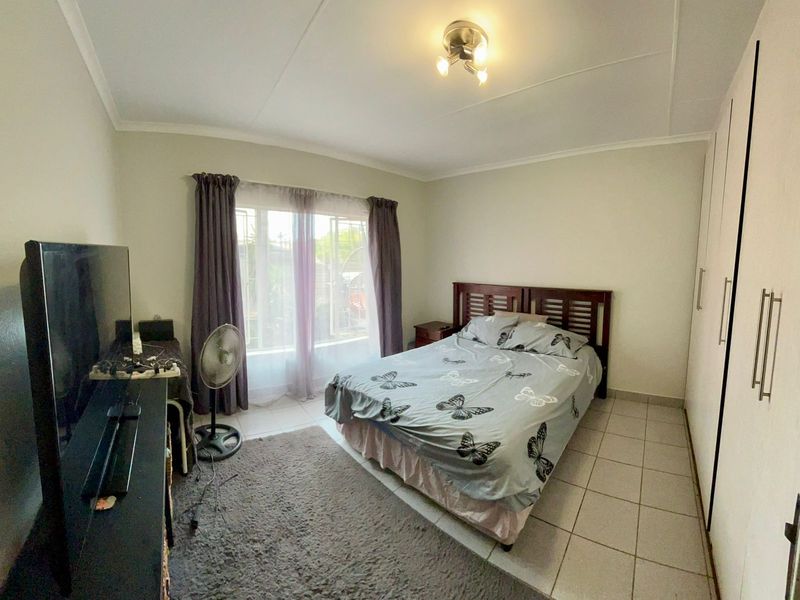 ONE-OF-A-KIND MULTI-HOME PROPERTY, Exceptional Investment & Lifestyle Opportunities - Photo 10