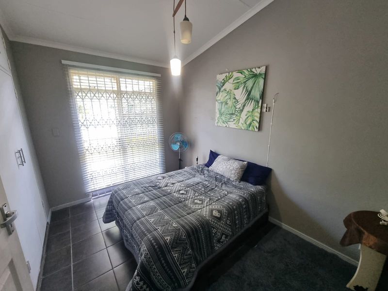 Centrally Located 2-Bedroom Townhouse for Sale in Secunda - Photo 2