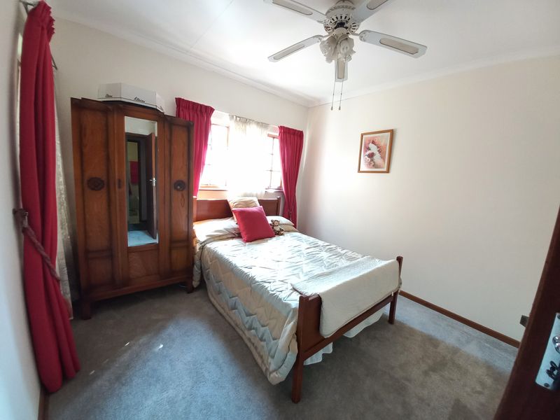 Move-In Ready Townhouse with Space, Style & Comfort! - Photo 9