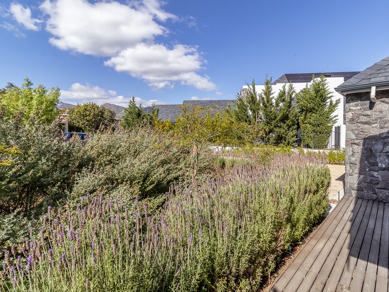 Exquisite 4 Bedroom House For Sale in Pearl Valley - Photo 3