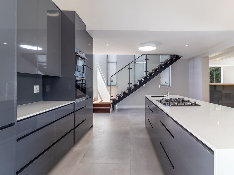 Exquisite 4 Bedroom House For Sale in Pearl Valley - Photo 6