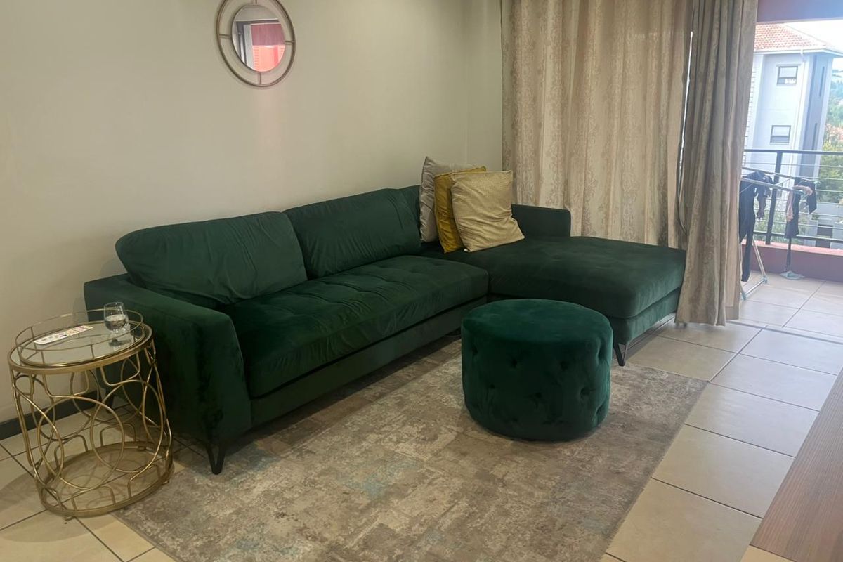 Scenic & Stylised 1 Bedroom Apartment in Laguna Estate - Barbeque Downs - Photo 3