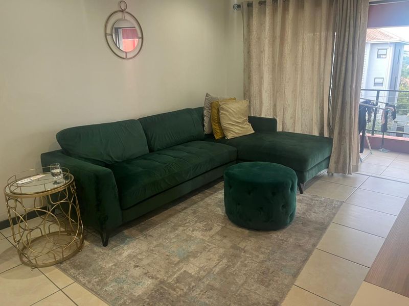 Scenic & Stylised 1 Bedroom Apartment in Laguna Estate - Barbeque Downs - Photo 3