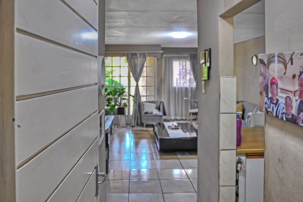 Ground-Floor Tranquillity – 2-Bedroom Apartment in Erand Gardens - Photo 2