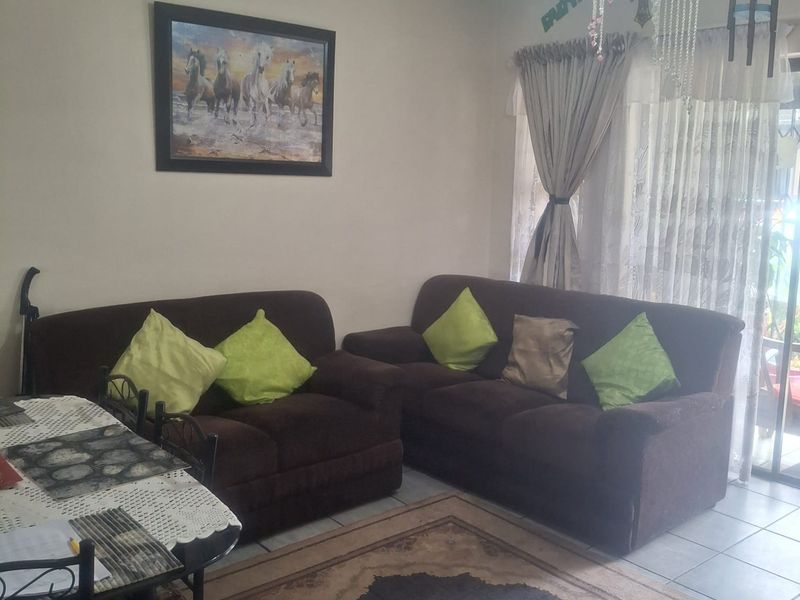 Neat Ground Floor Unit in Secure Complex – Brenthurst, Brakpan - Photo 4