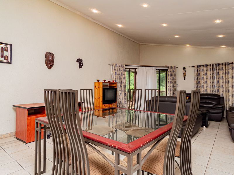 Charming, fully furnished garden cottage. - Photo 5