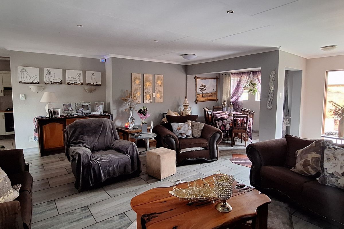 BEATIFUL TOWNHOUSE IN SW 5 - Photo 4