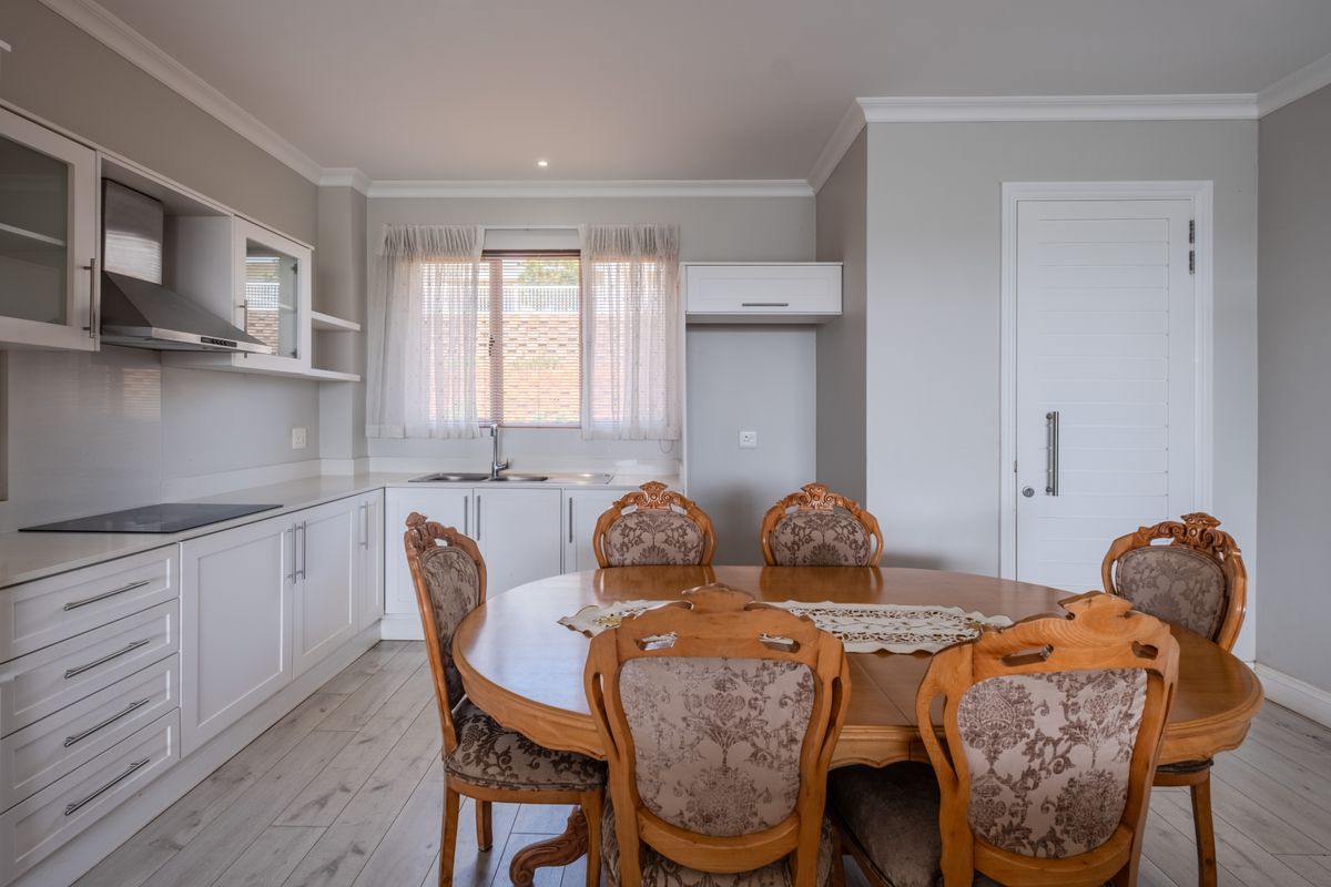 Retirement Living with Peace of Mind and Active Lifestyle - Photo 2