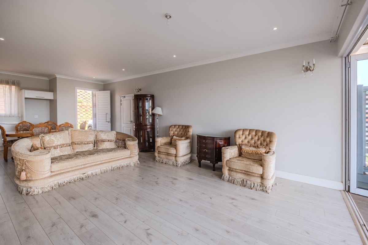 Retirement Living with Peace of Mind and Active Lifestyle - Photo 5