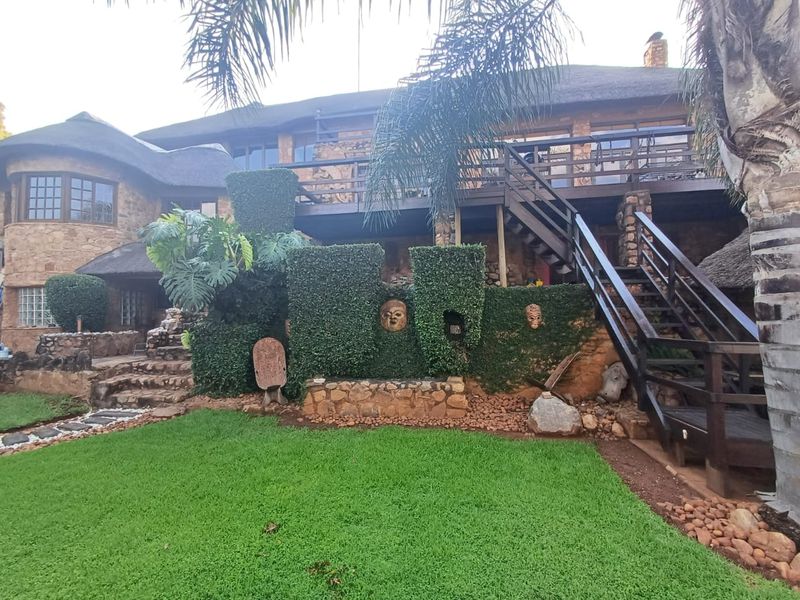 Urgent Sale of the Iconic " Out of Africa" Home in Kosmos - Photo 4
