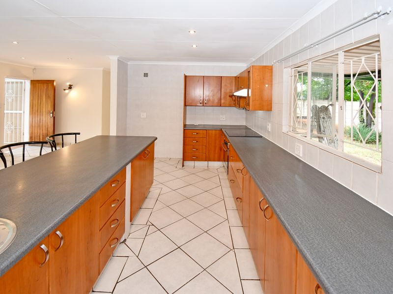 Luxurious 4 Bedroom Dream Home for  Sale in Vorna Valley. - Photo 8