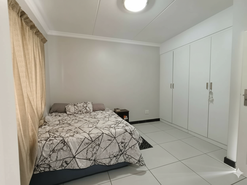 Move-In Ready: Modern 1-Bed Ground Floor Apartment in Dekko Heights - Photo 9