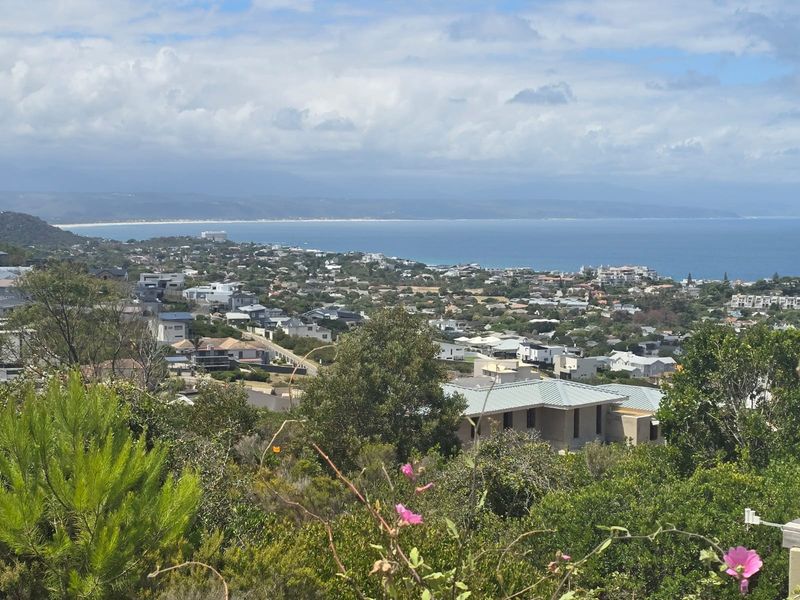 The Ultimate View Stand in Prestigious Whale Rock Heights - Photo 7