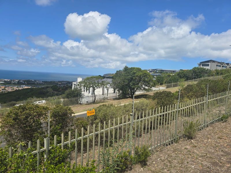 The Ultimate View Stand in Prestigious Whale Rock Heights - Photo 4