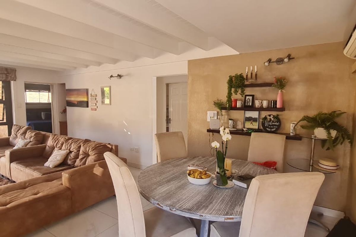 Modern 4-Bedroom Cluster for rent! - Photo 5