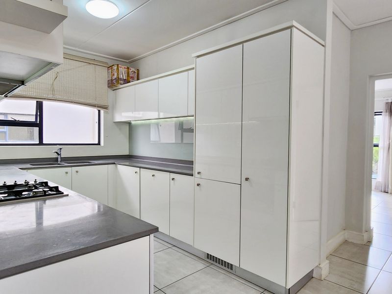 Divine 3-Bedroom First Floor Unit in The Polofields – Perfect Investment or Professional Couple - Photo 7