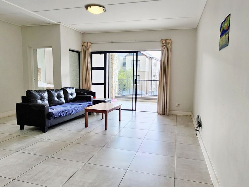 Divine 3-Bedroom First Floor Unit in The Polofields – Perfect Investment or Professional Couple - Photo 4