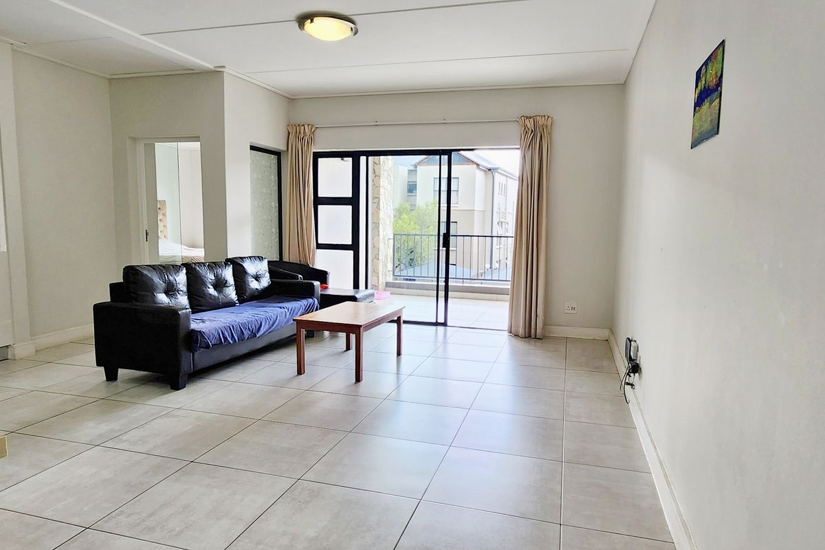 Divine 3-Bedroom First Floor Unit in The Polofields – Perfect Investment or Professional Couple - Photo 4