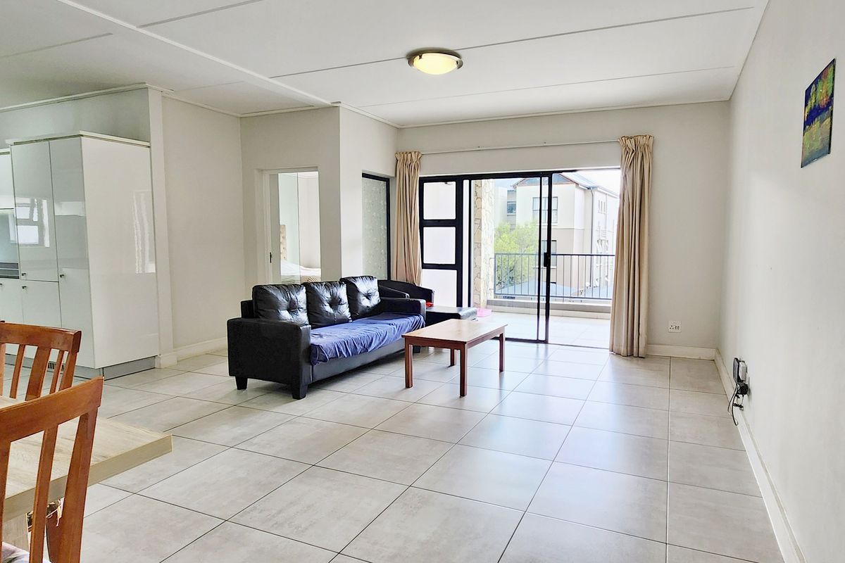 Divine 3-Bedroom First Floor Unit in The Polofields – Perfect Investment or Professional Couple - Photo 2