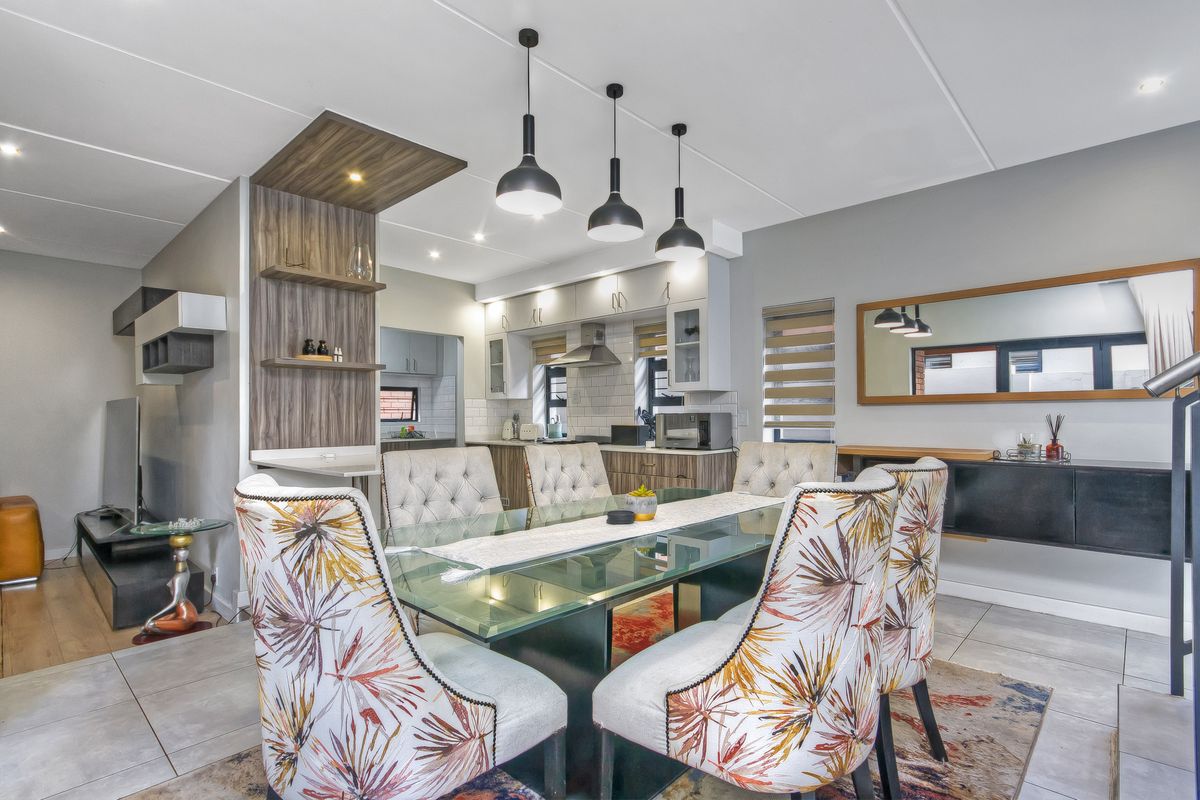 Elegant Family Living in The Woods, Kyalami – Spacious 4 Bedroom Home with Premium Lifestyle Appeal - Photo 3