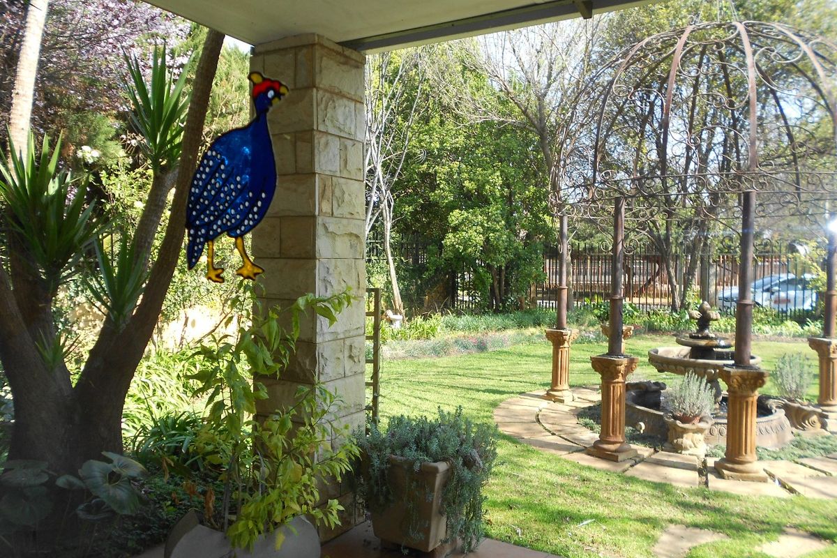Charming 4 bedroom house for sale in Parys - your dream home awaits! - Photo 3