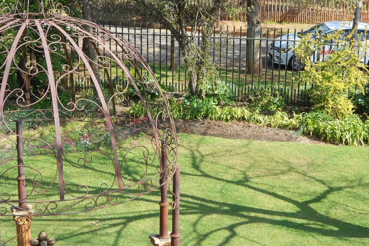 Charming 4 bedroom house for sale in Parys - your dream home awaits! - Photo 5