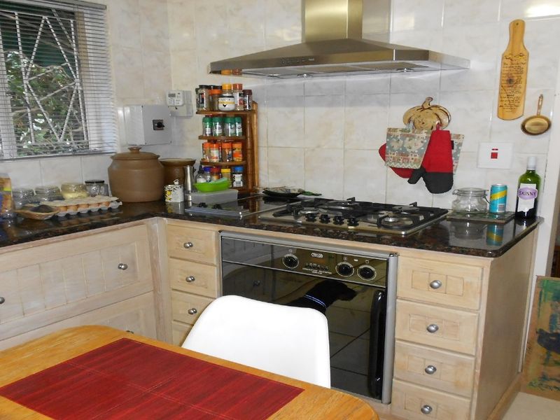 Charming 4 bedroom house for sale in Parys - your dream home awaits! - Photo 10