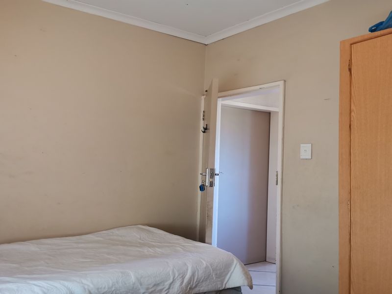 Reconfigured for Returns - Photo 5