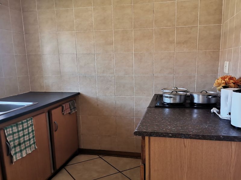 Reconfigured for Returns - Photo 9