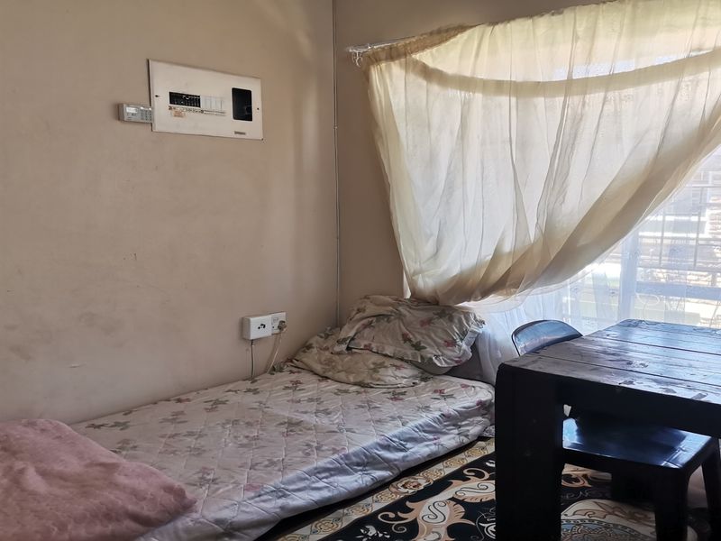 Reconfigured for Returns - Photo 8