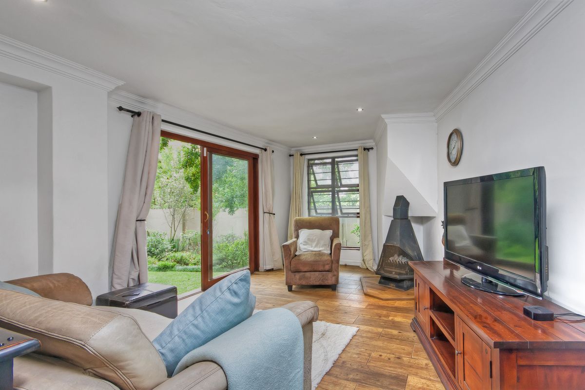 Gated Full Title Home in Lonehill – No Levies, Private & Move-In Ready - Photo 5