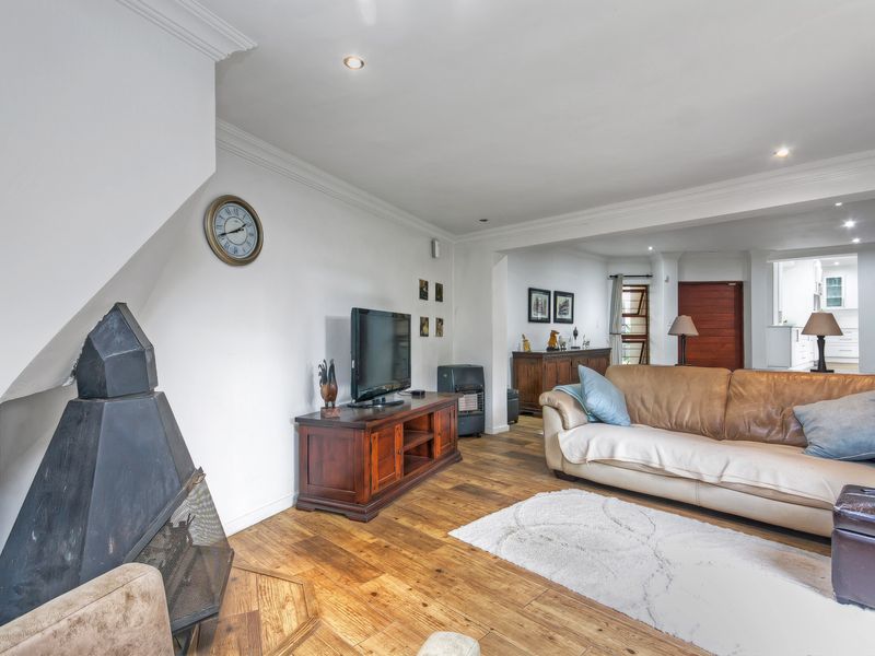 Gated Full Title Home in Lonehill – No Levies, Private & Move-In Ready - Photo 6