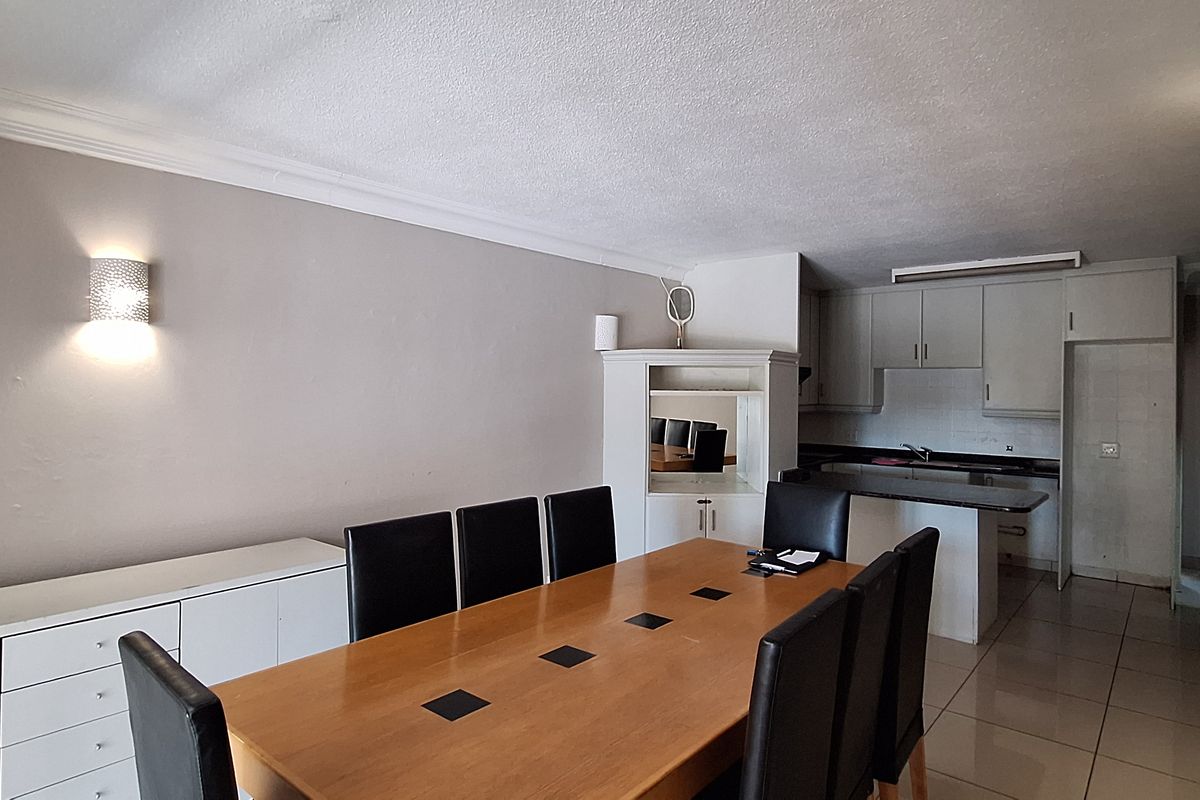 Stunning Apartment in Riviera Villas! - Photo 4