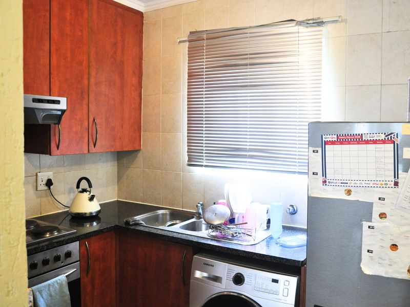 First-time buyers & savvy investors – this is your chance! - Photo 10