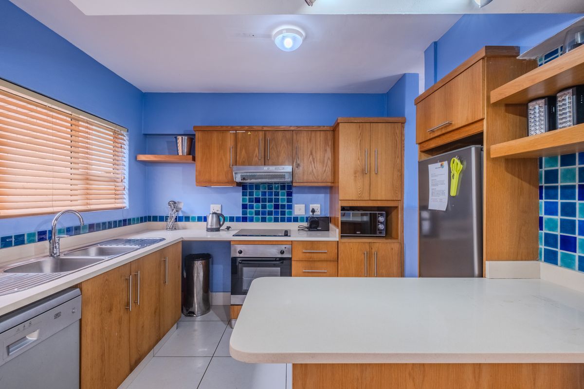 Holiday Apartment walking distance to the Umhlanga Promenade - Photo 2