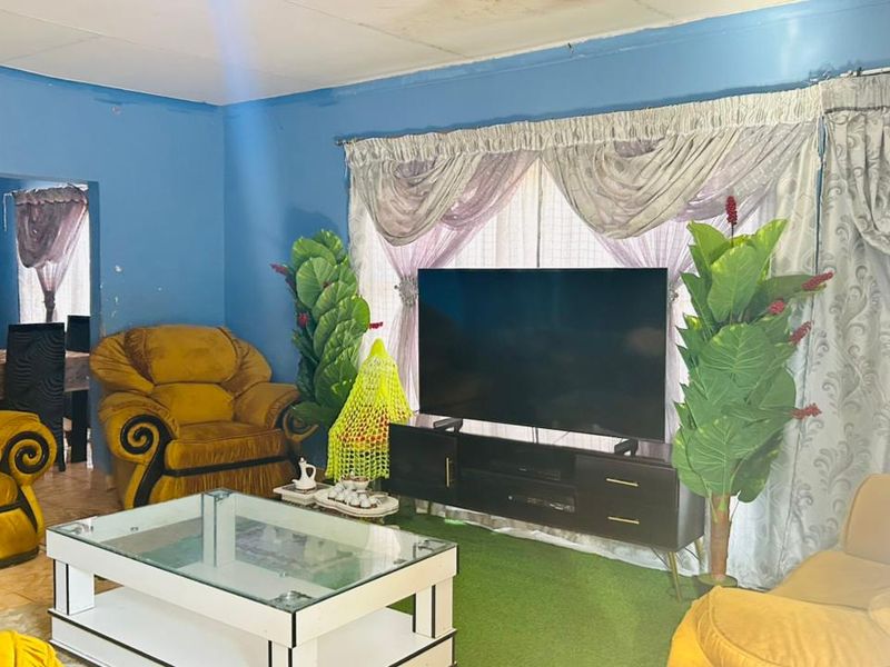 House for Sale in Eltivillas, Louis Trichardt - Photo 4