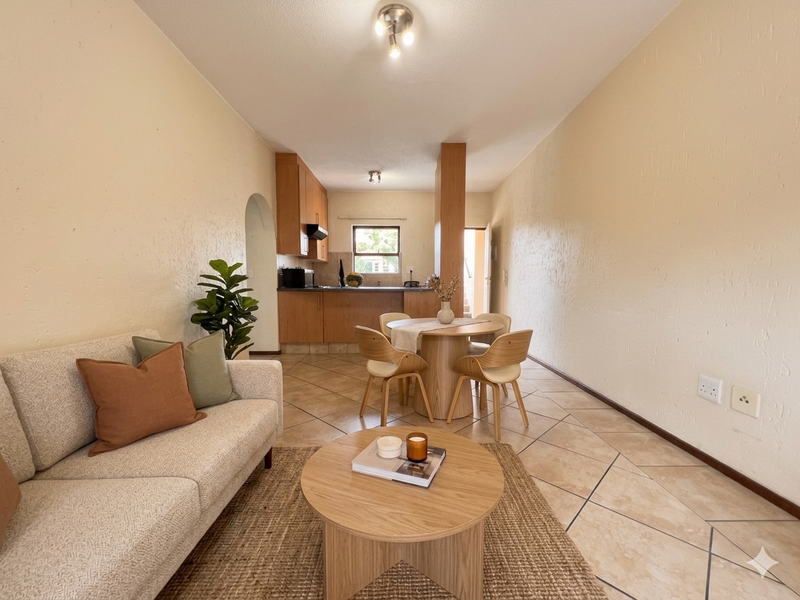 One Bedroom Apartment in Prime Lonehill Location, Excellent Investment Opportunity - Photo 2