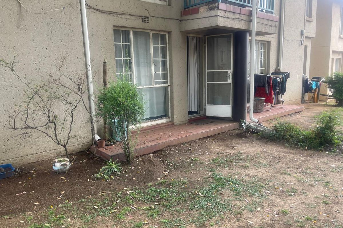 1 Bed 1 Bath Ground Floor Apartment - Photo 2