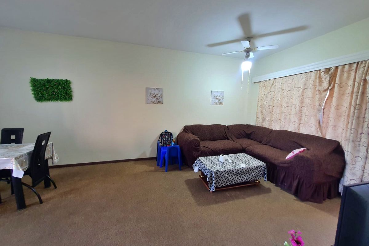 1 Bedroom Investment Property - Photo 4