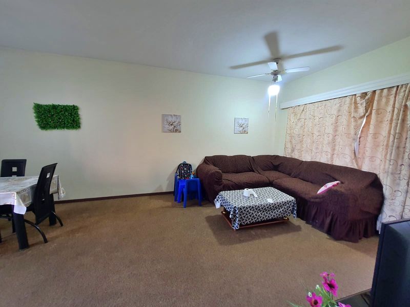 1 Bedroom Investment Property - Photo 4