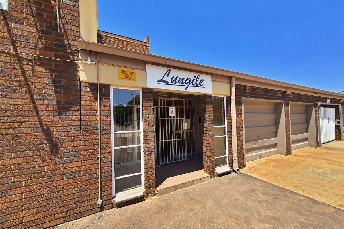 1 Bedroom Investment Property - Photo 2